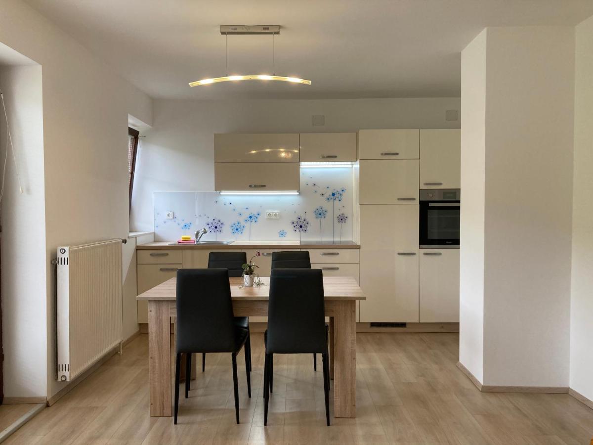 Apartment Vrtacnik Stefanja Gora Екстериор снимка